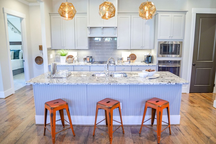 Extra Kitchen Counter Space